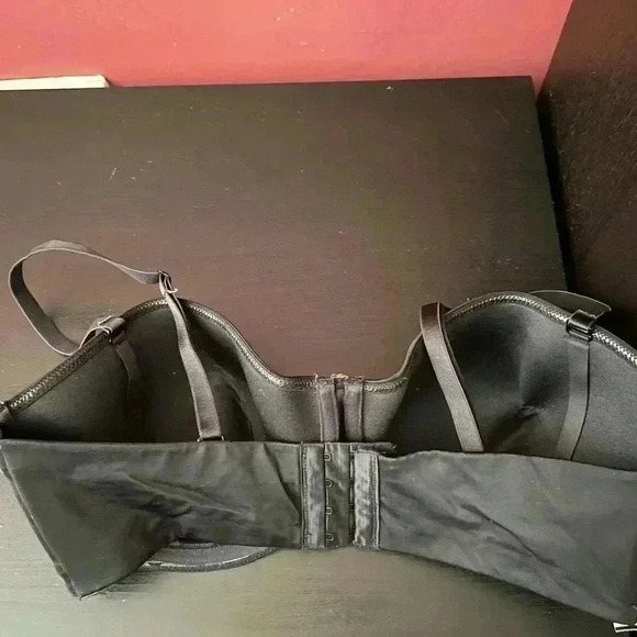 Savage X Fenty Black Bra - Picture 7 of 7